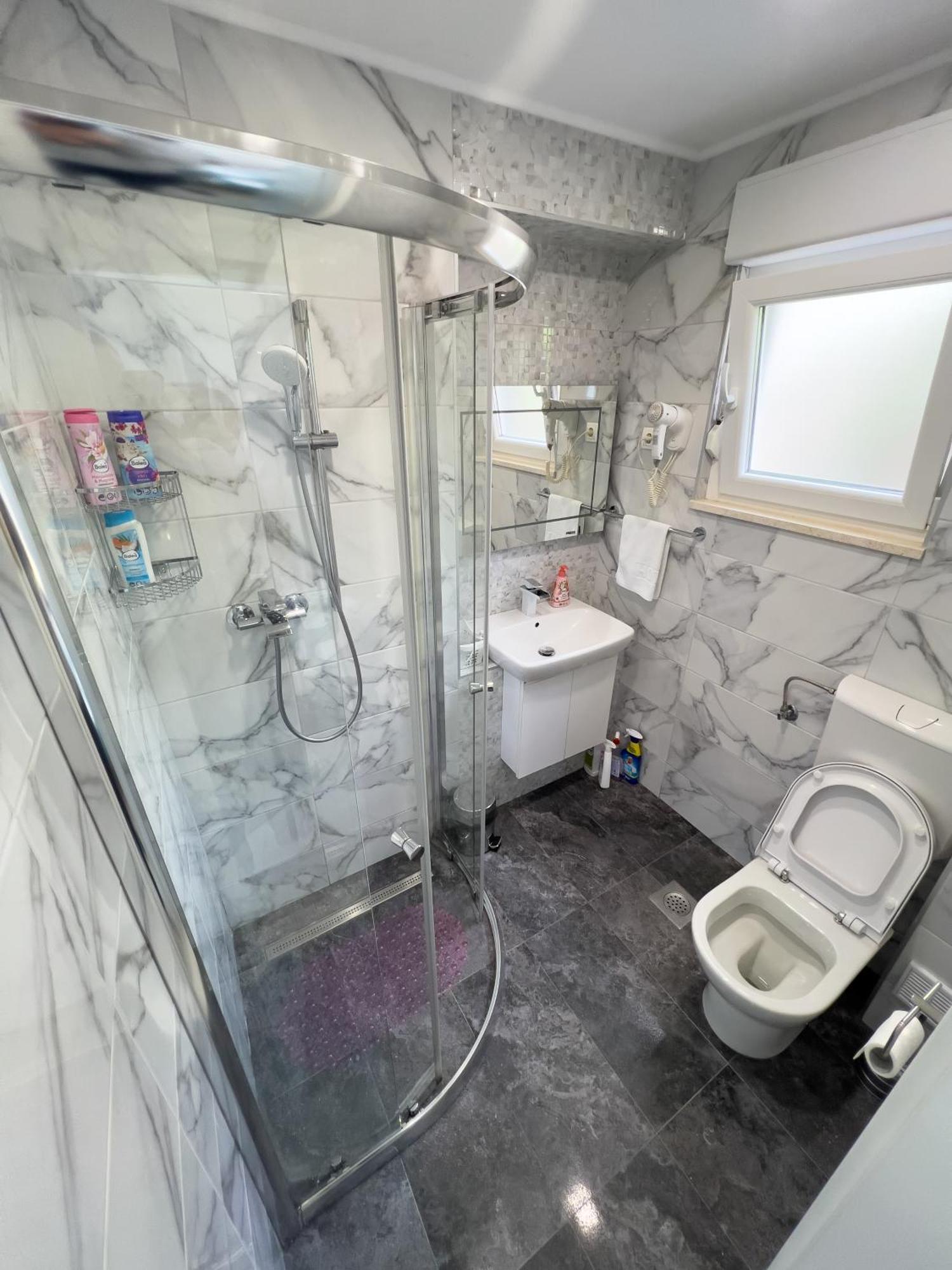 Apartmani Hm Trebinje Exterior foto